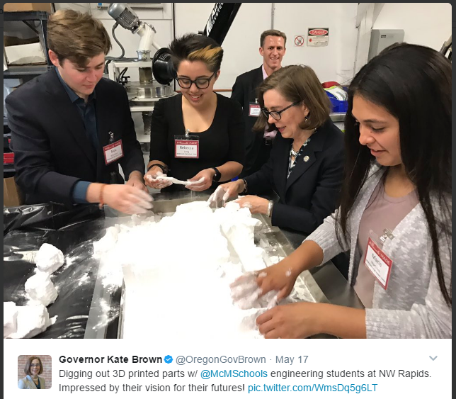 Photo from Governor Kate Brown’s Twitter